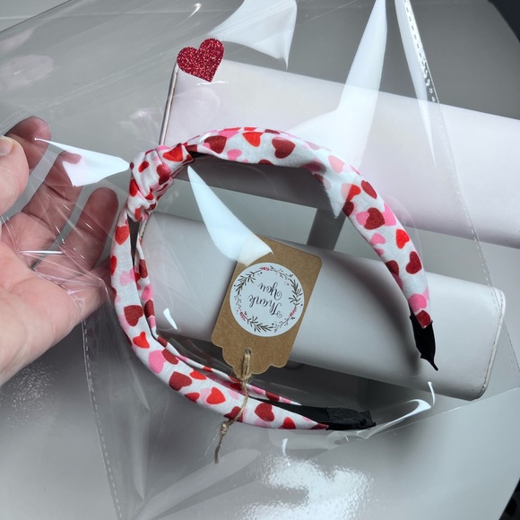 ❤️🩷 HEARTS HEADBAND | Knotted Top | NWT - Picture 9 of 10